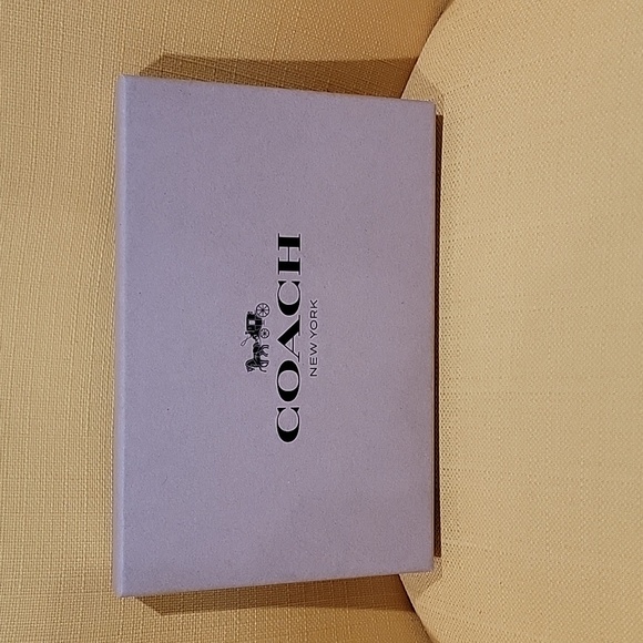 Coach wallet - Picture 2 of 2